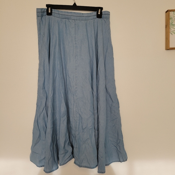 NWT Caffe Marrakesh button front high low skirt - Picture 3 of 4